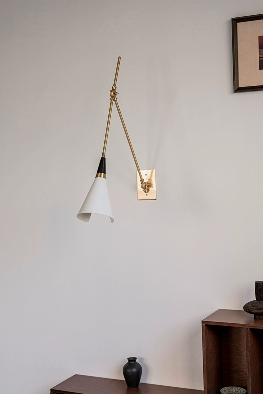 Magari Wall Lamp