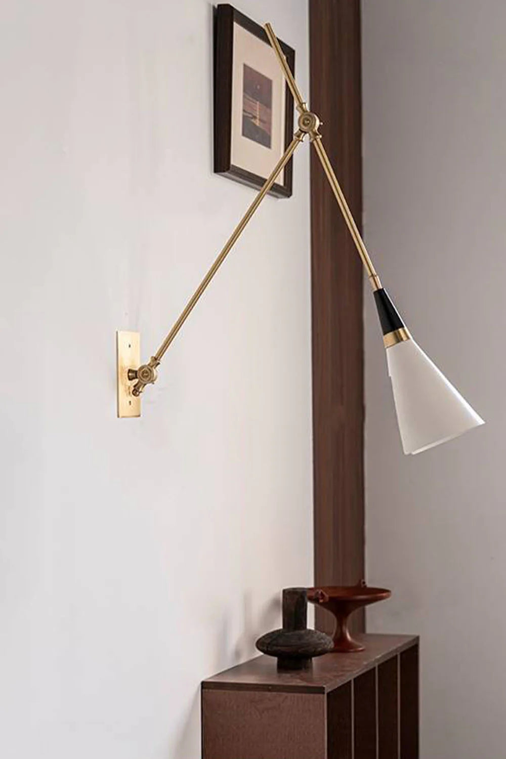 Magari Wall Lamp