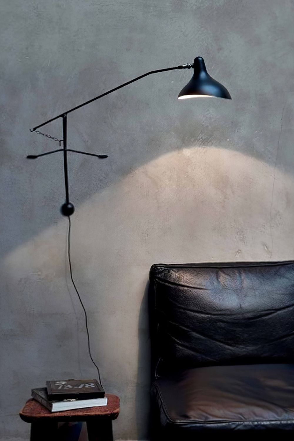 Mantis Arm Wall Lamp