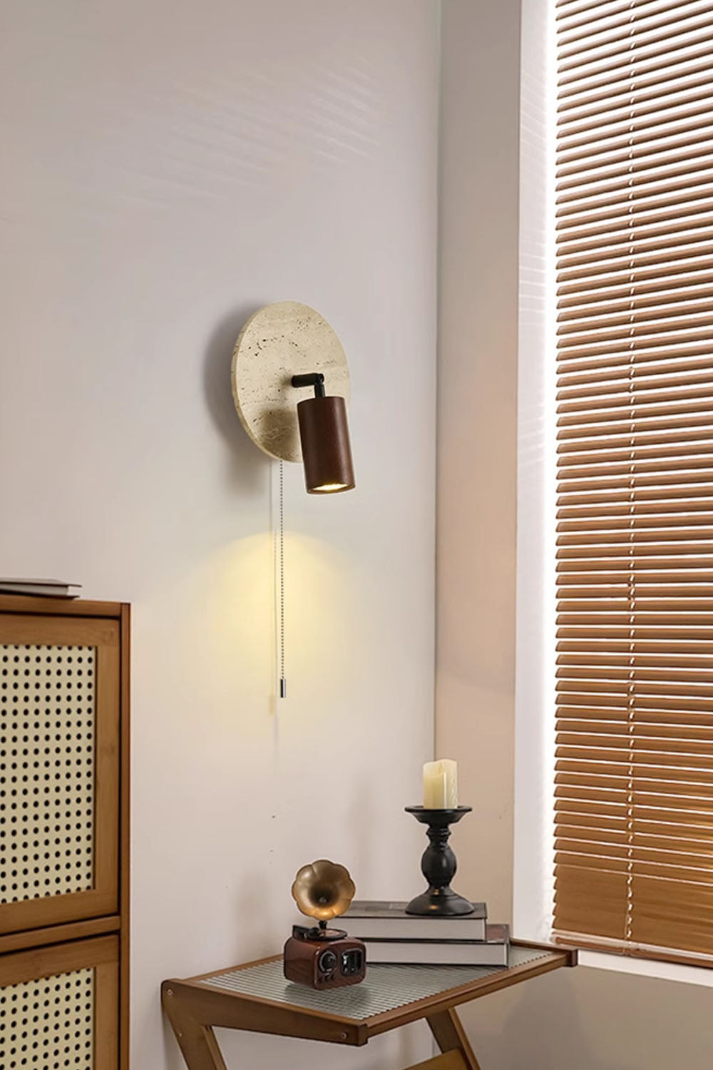 Miadi Wall Lamp