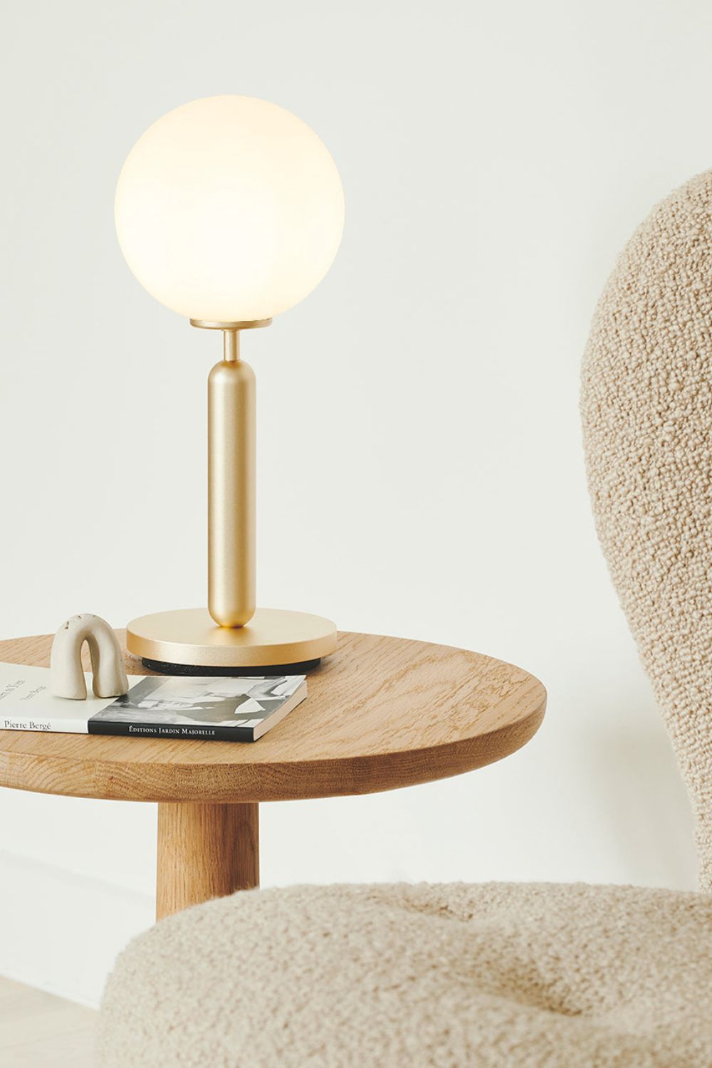 Miira Table Lamp - SamuLighting