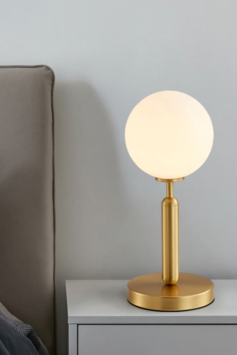 Miira Table Lamp - SamuLighting