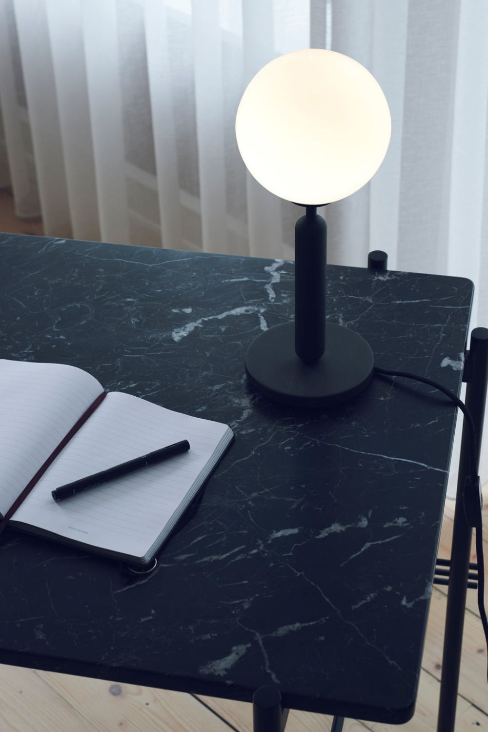 Miira Table Lamp - SamuLighting