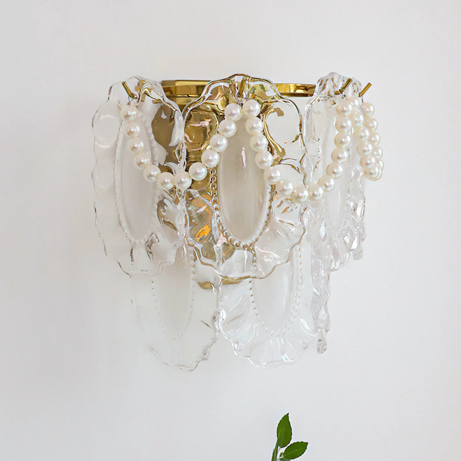 Jewelry-Inspired Pearl Drapes