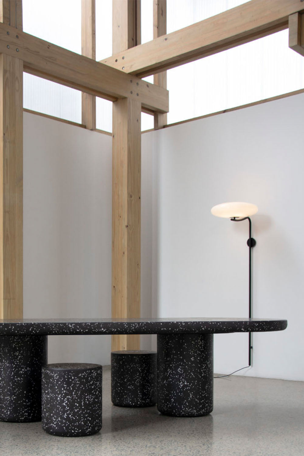 Model 2065 LED Wall Lamp