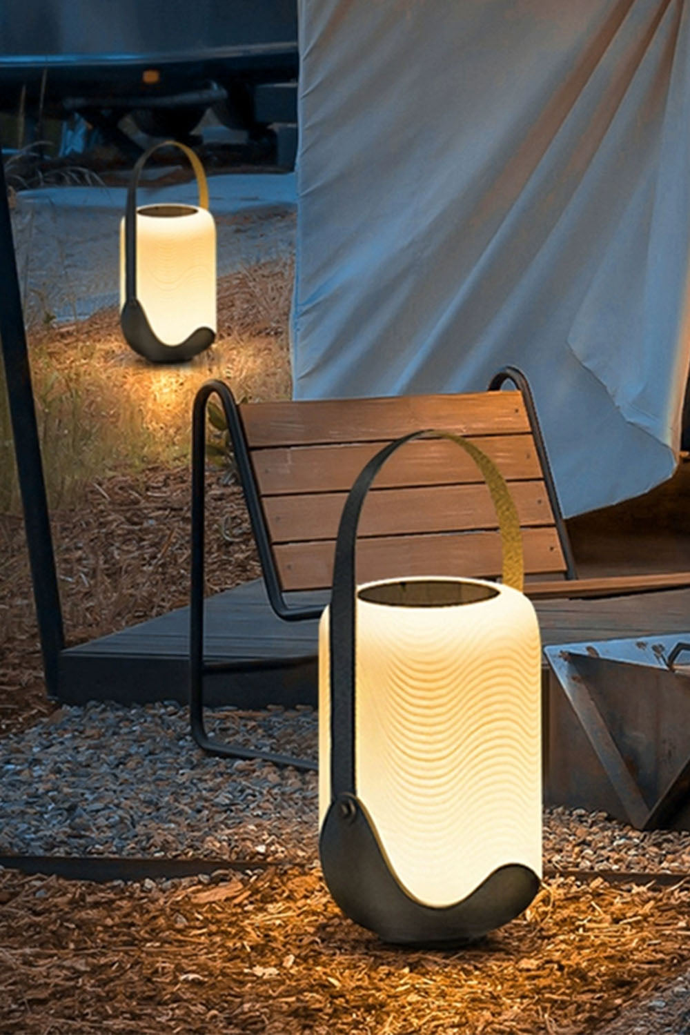 Modern Simple Portable Cylindrical Outdoor Rechargeable Table Lamp