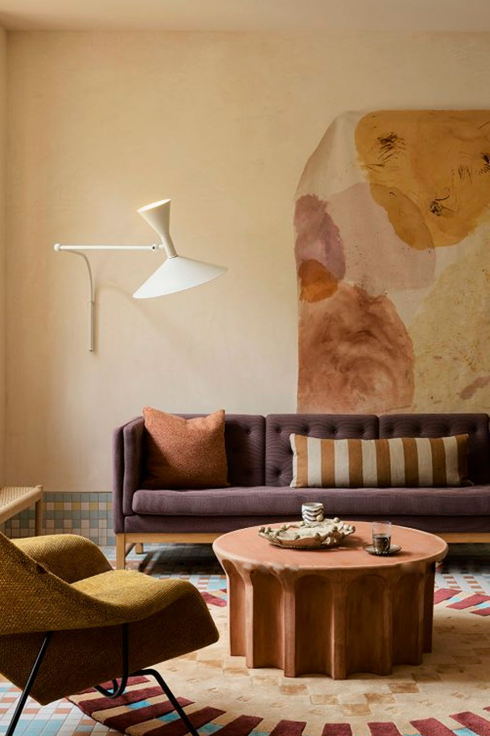 Modern Simple Swing Arm Wall Lamp
