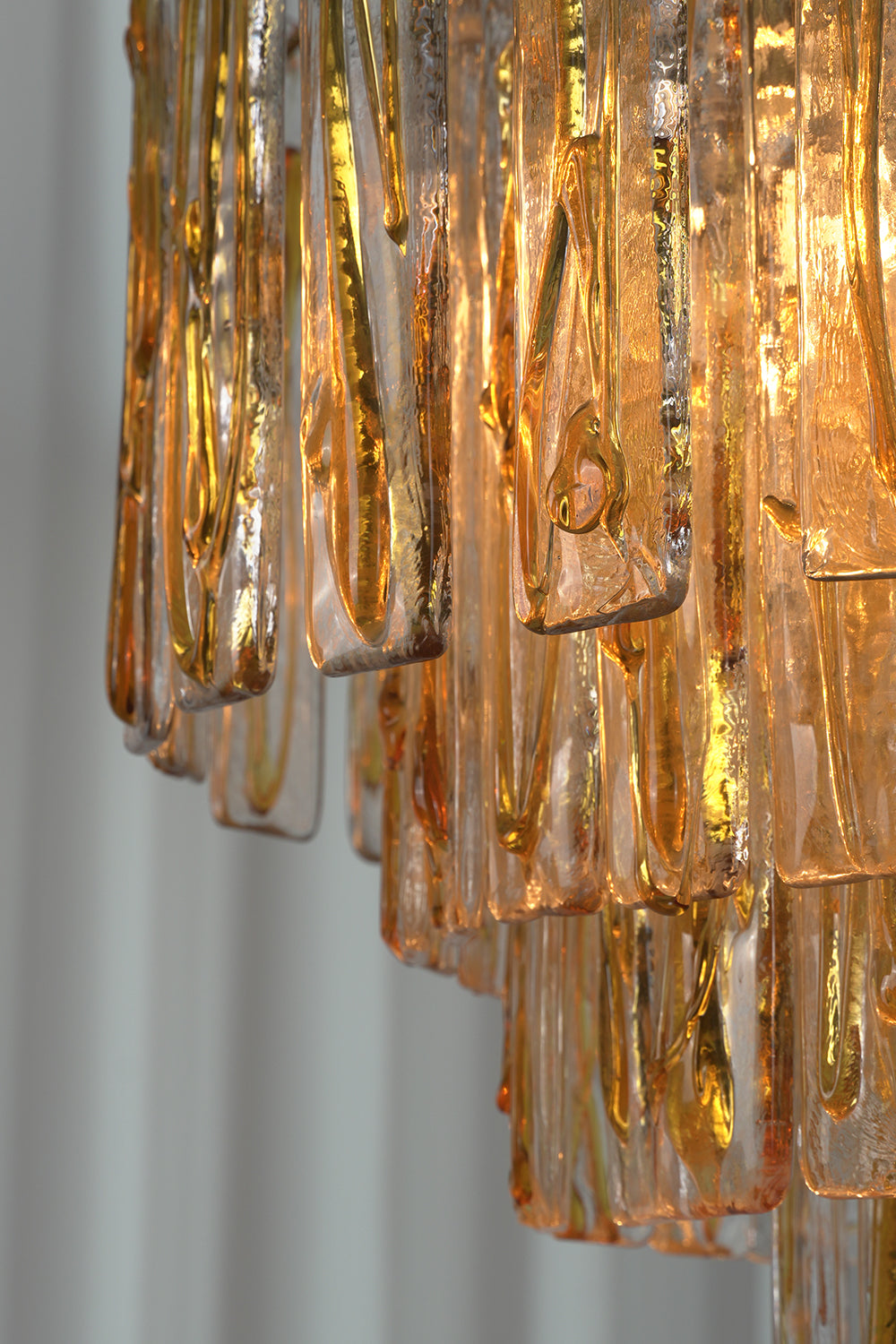 Molten Amber Glass Chandelier |Glass detail | Samu Lamp