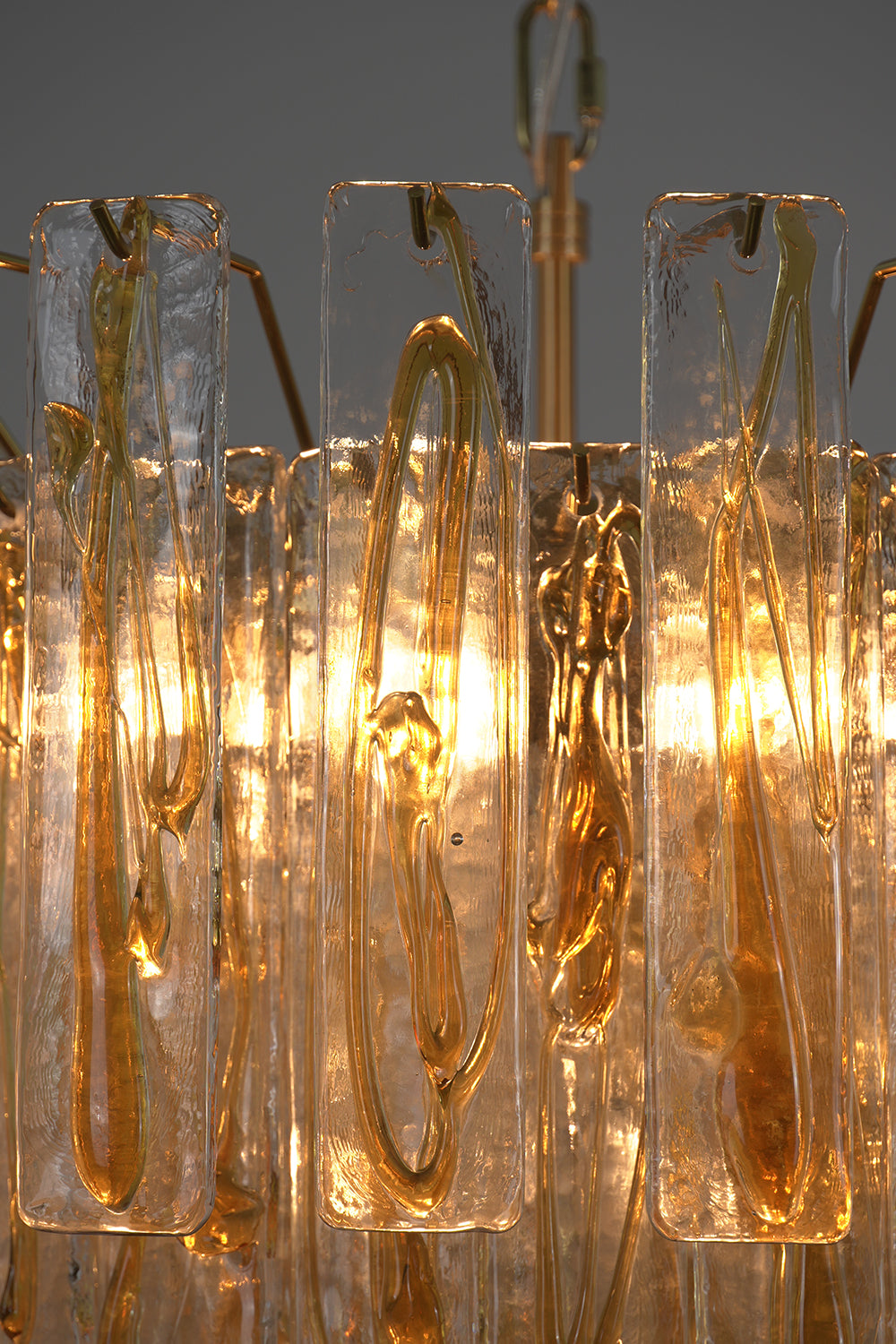 Molten Amber Glass Chandelier |Glass detail | Samu Lamp