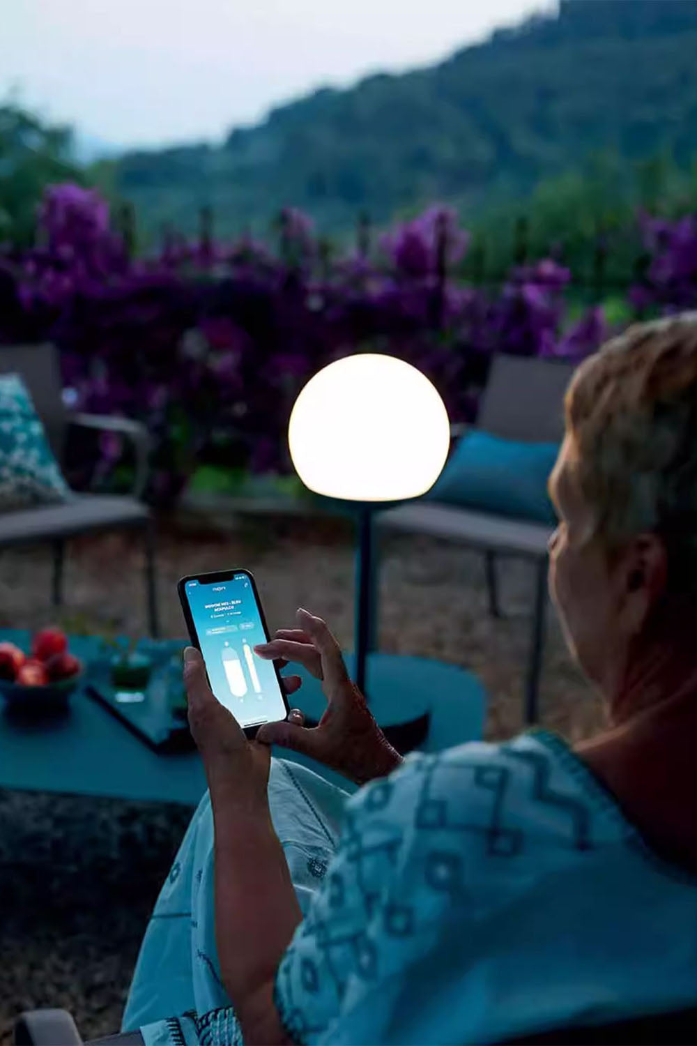 Mooon Outdoor Rechargeable Table Lamp