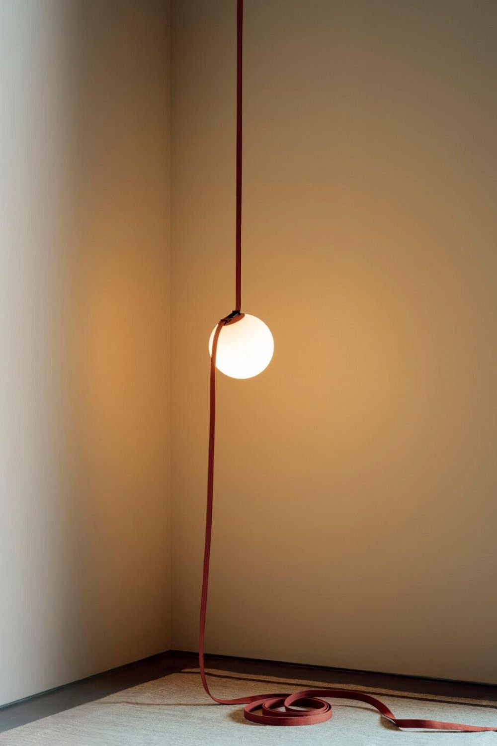 Multiple Belt Art Pendant Light - SamuLighting