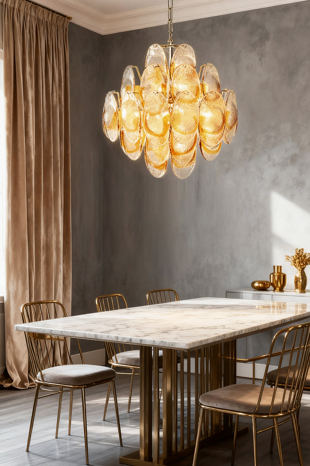 Murano Shell-Shaped Glass Chandelier