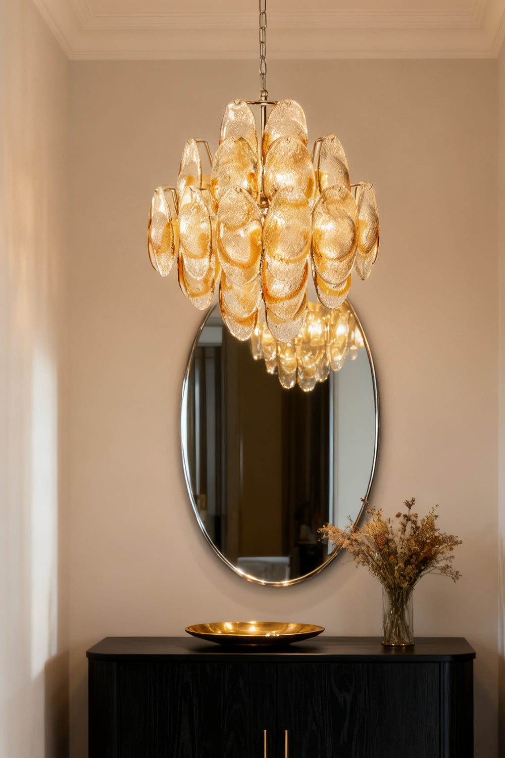 Murano Shell-Shaped Glass Chandelier