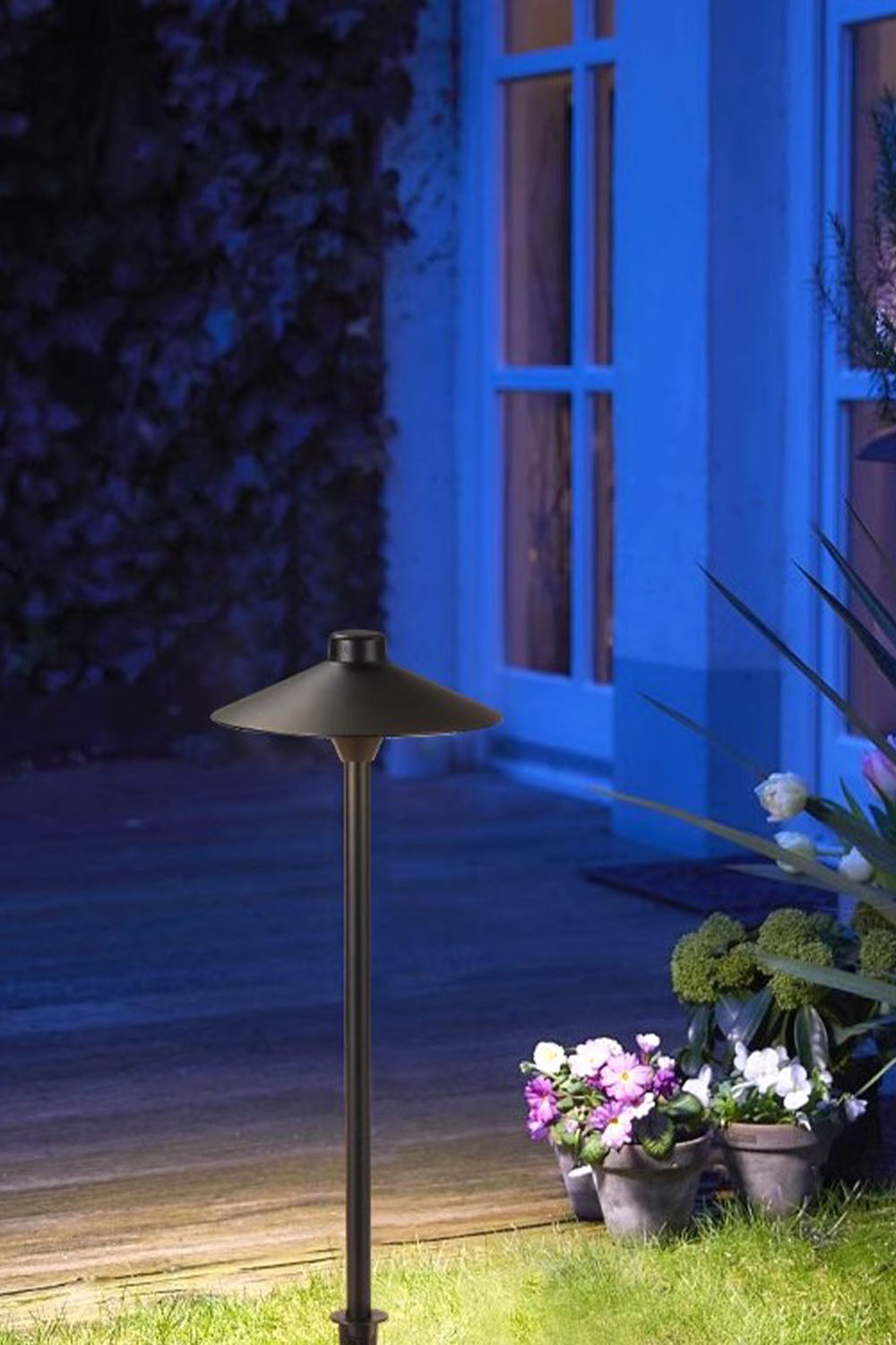 Mushroom Acrylic Outdoor Floor Lamp
