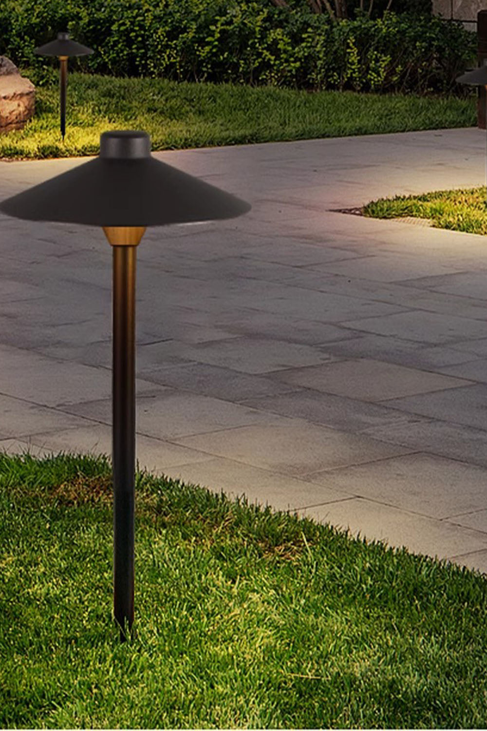 Mushroom Acrylic Outdoor Floor Lamp