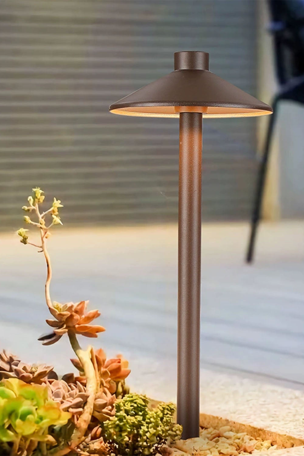 Mushroom Acrylic Outdoor Floor Lamp