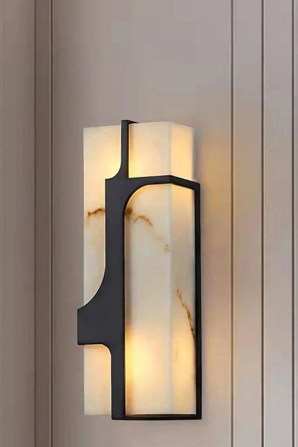 Naiko Marble Wall Lamp