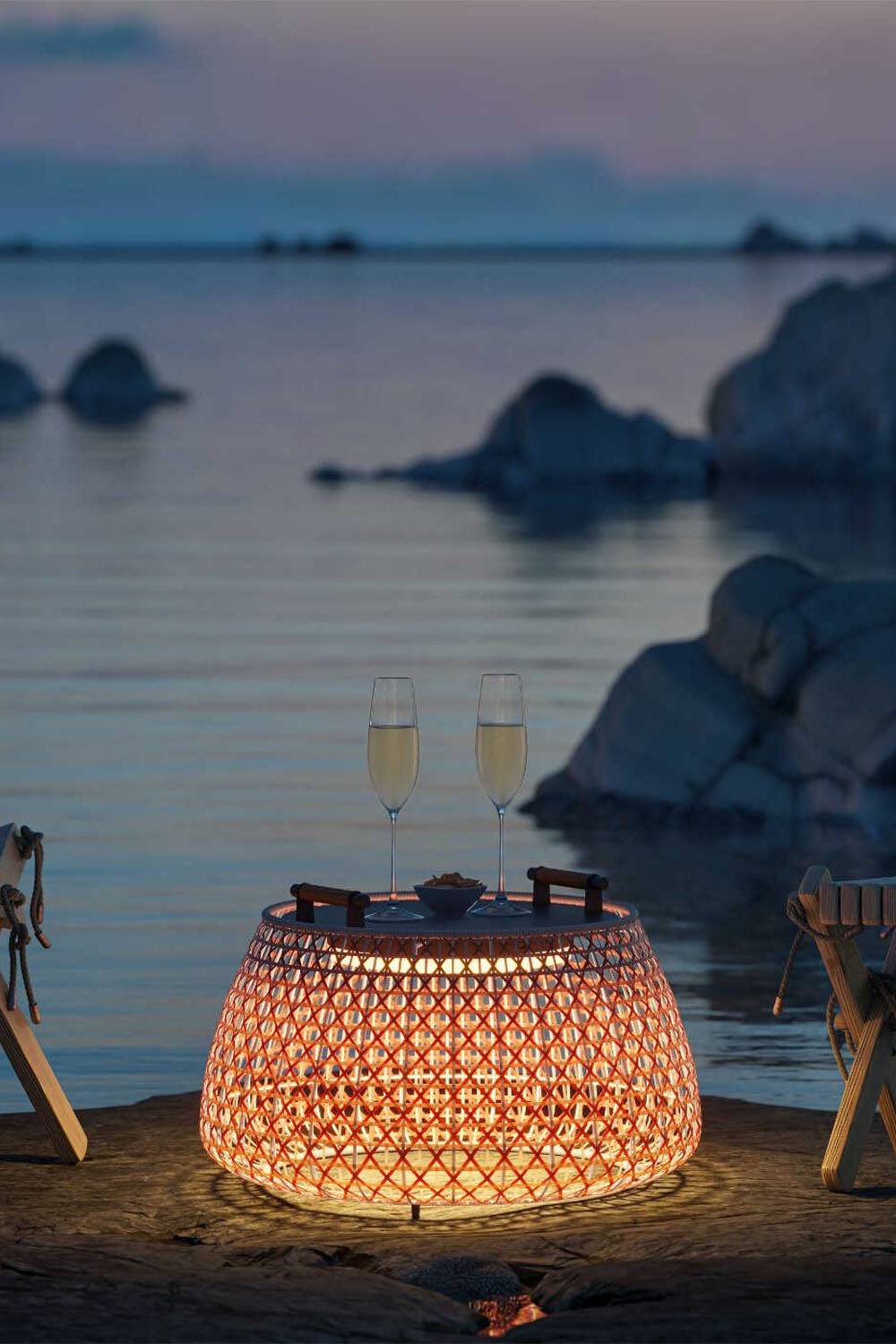 Nans Bag Outdoor Floor Lamp
