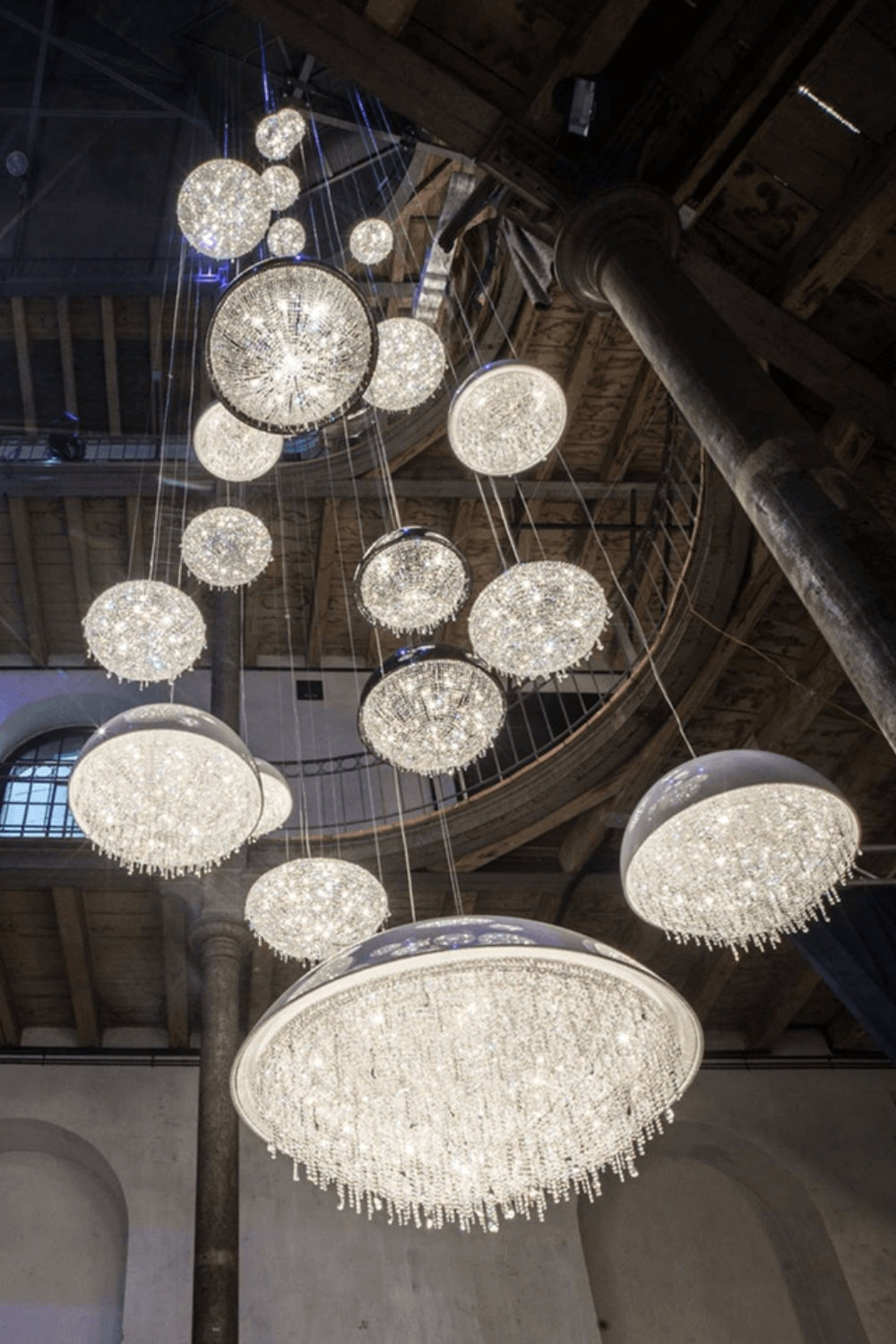 OZERO Crystal Pendant Lamp - SamuLighting