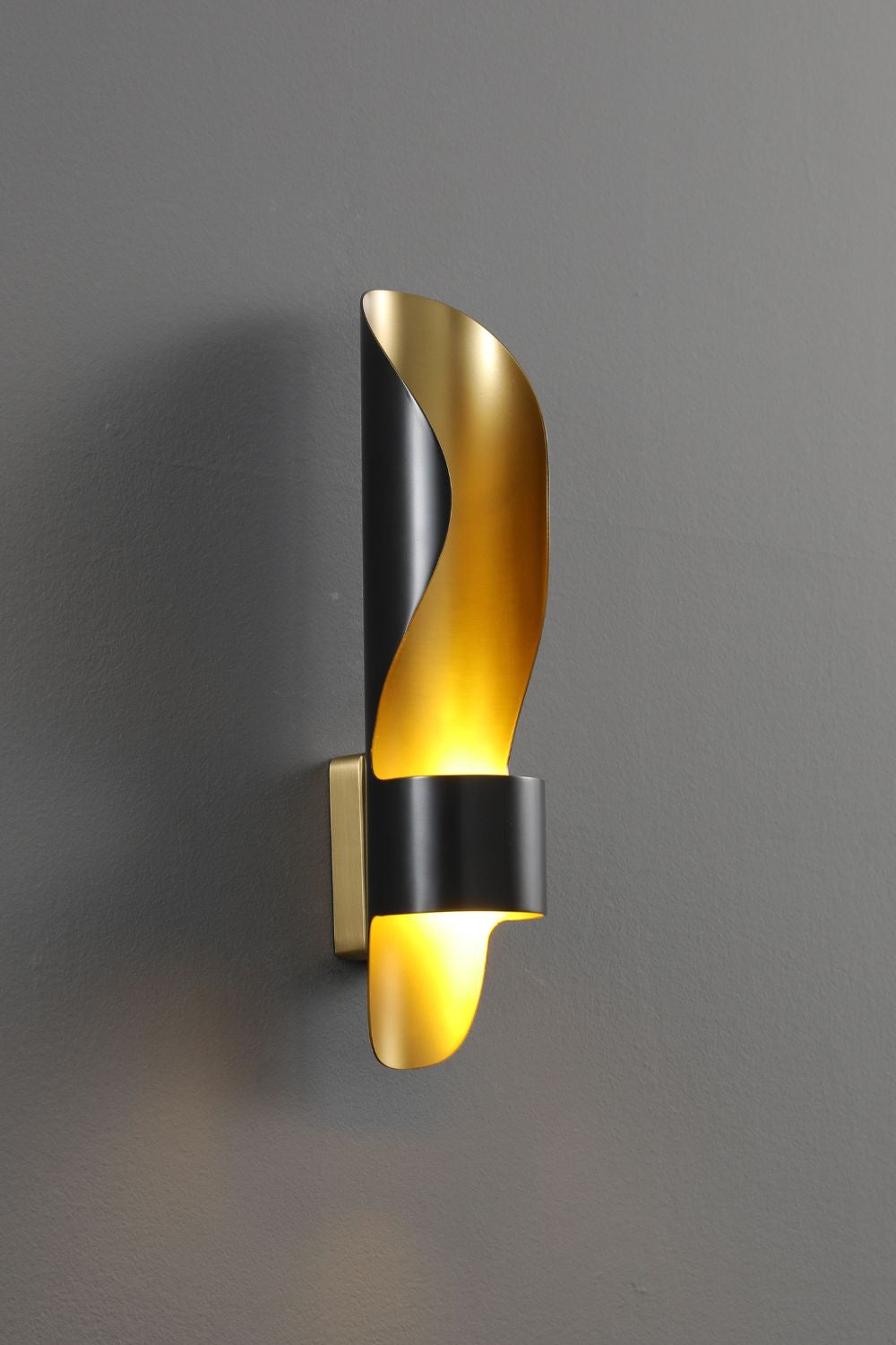 Organ Curved Wall Light - SamuLighting