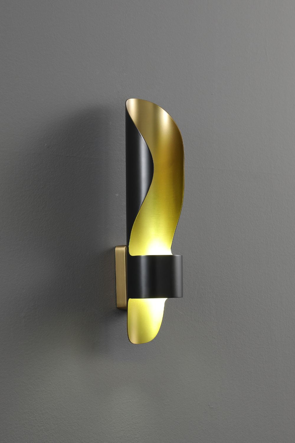 Organ Curved Wall Light - SamuLighting