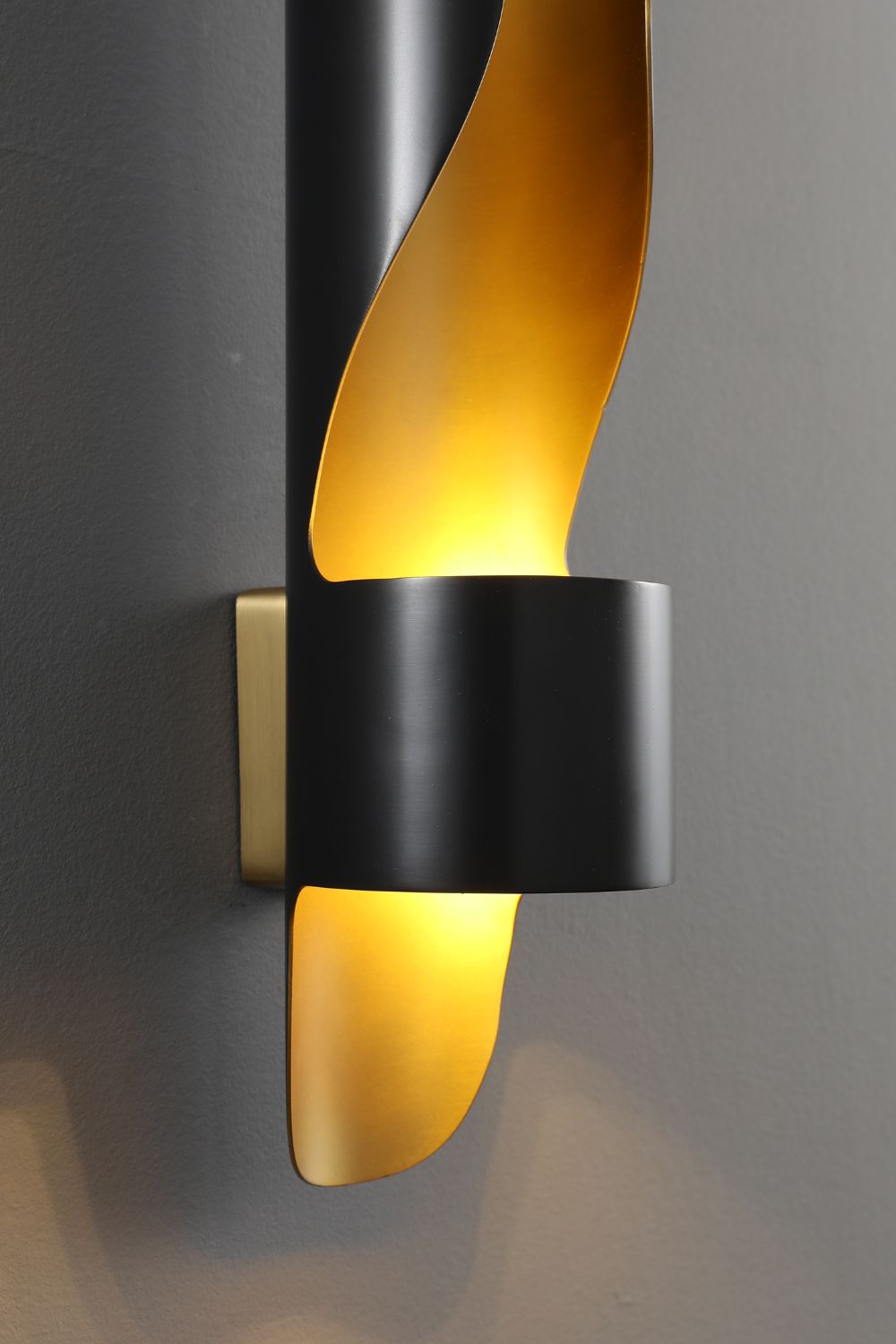 Organ Curved Wall Light - SamuLighting