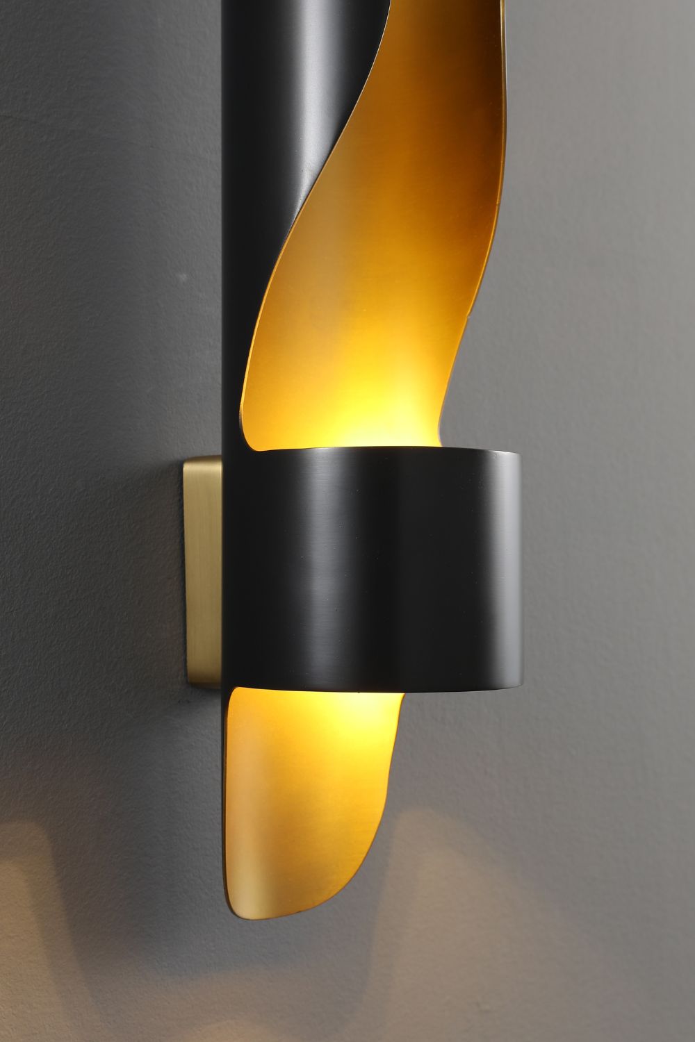 Organ Curved Wall Light – SamuLighting