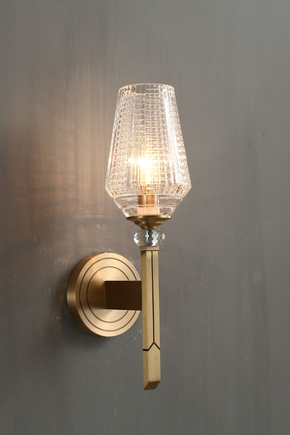 Orrefors Brass Wall Lamp - SamuLighting