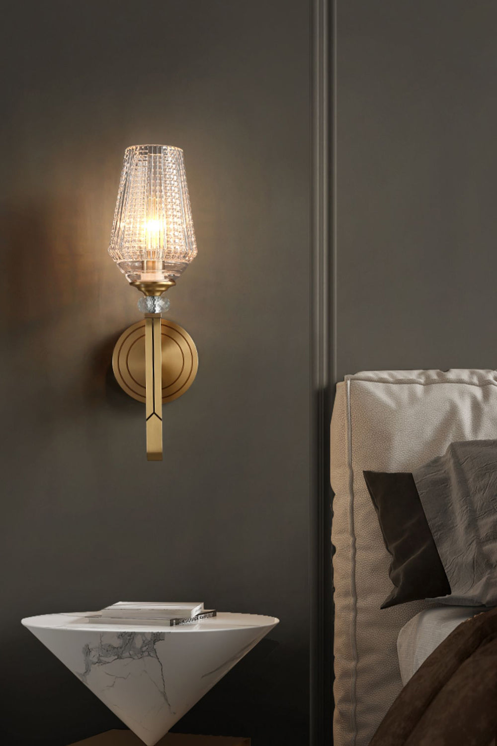 Orrefors Brass Wall Lamp - SamuLighting