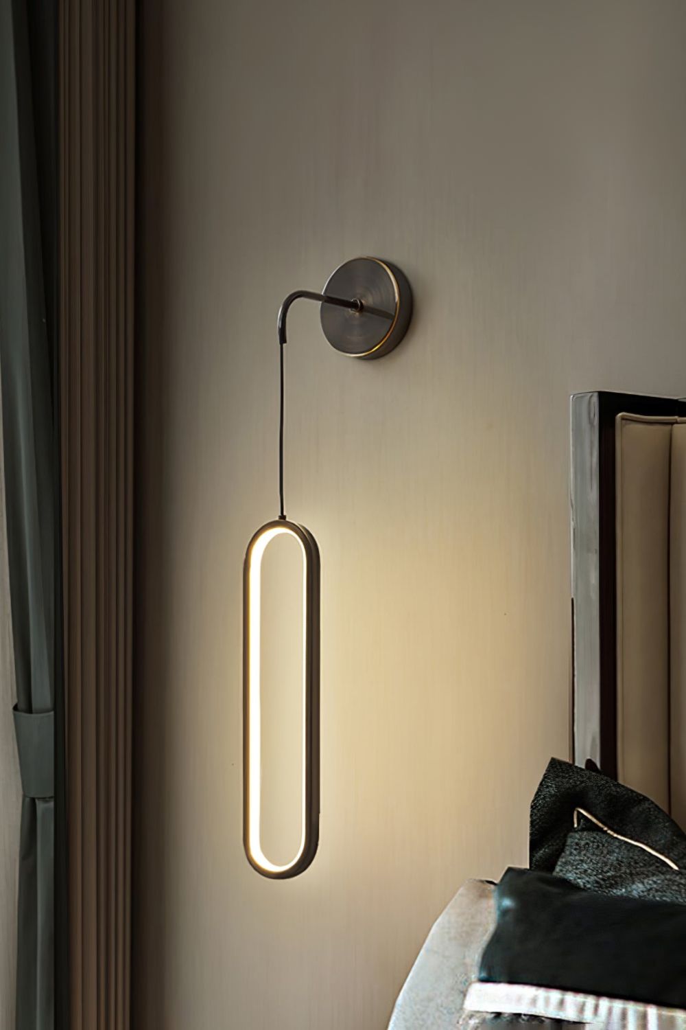 Oval LED Brass Wall Lamp - SamuLighting