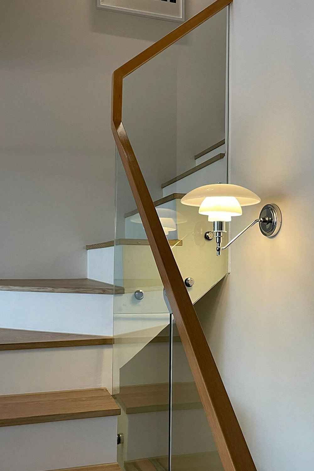 PH 2/1 Wall Lamp