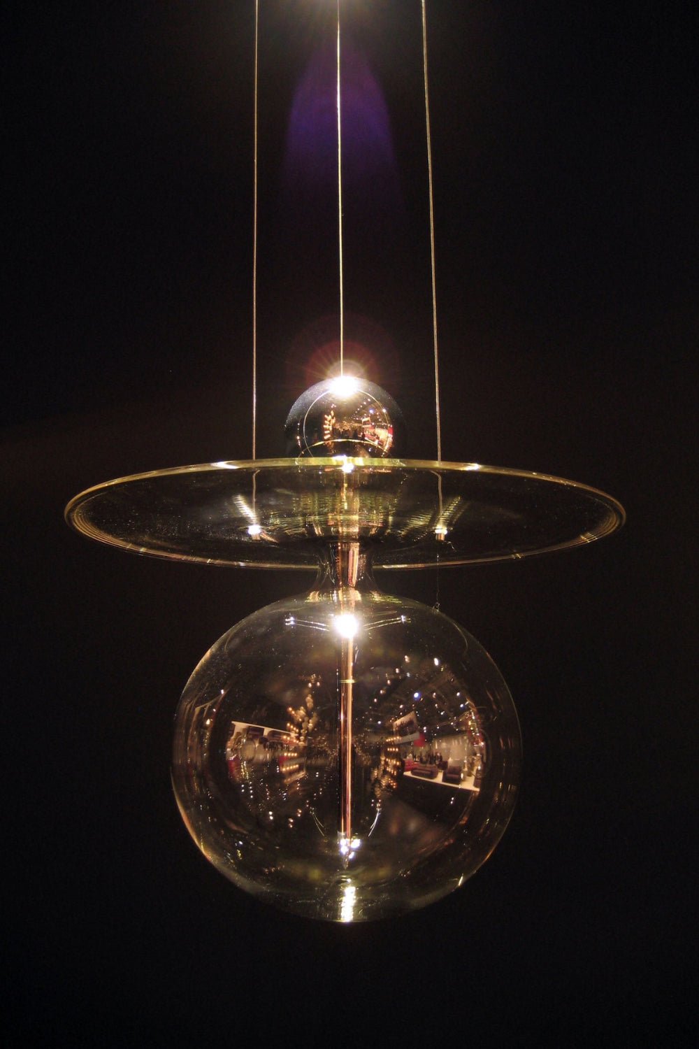 Perfume Sphere Pendant Lamp - SamuLighting