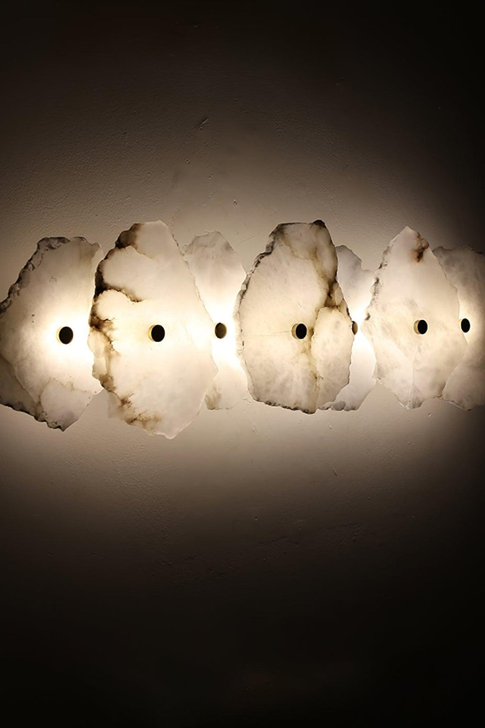 Petra Wall Lamp - SamuLighting