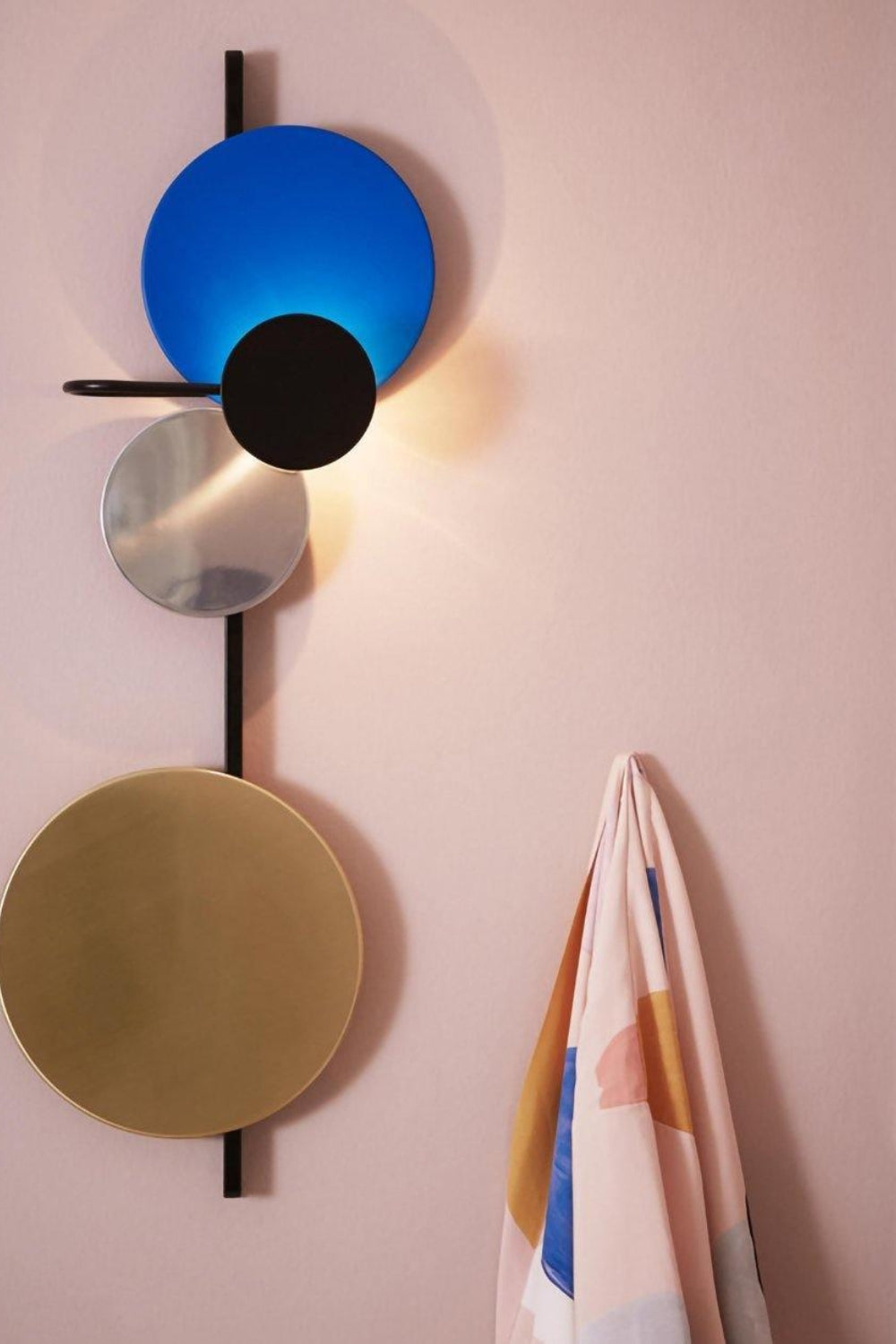 Planet Wall Lamp - SamuLighting