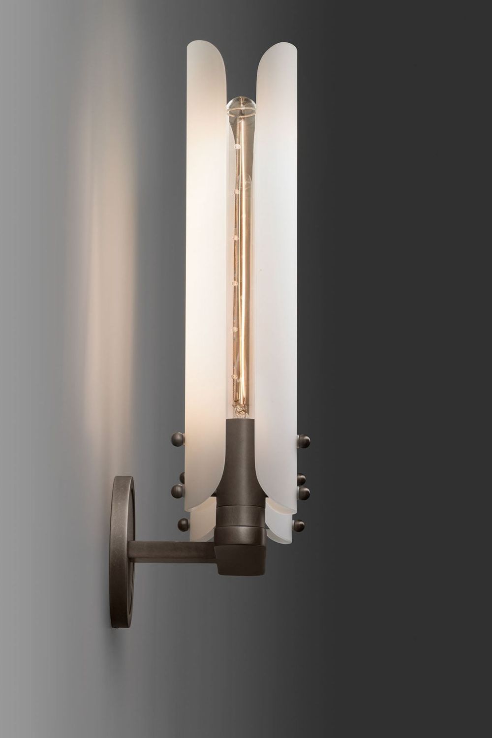 Platiere Sconce - SamuLighting