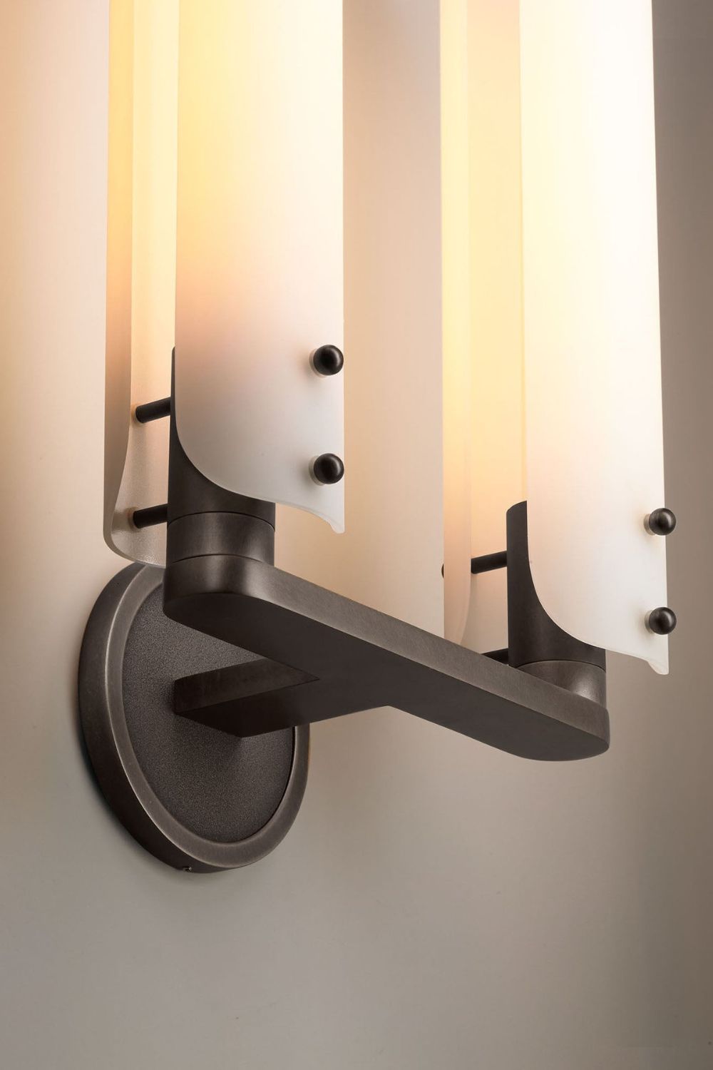 Platiere Sconce - SamuLighting