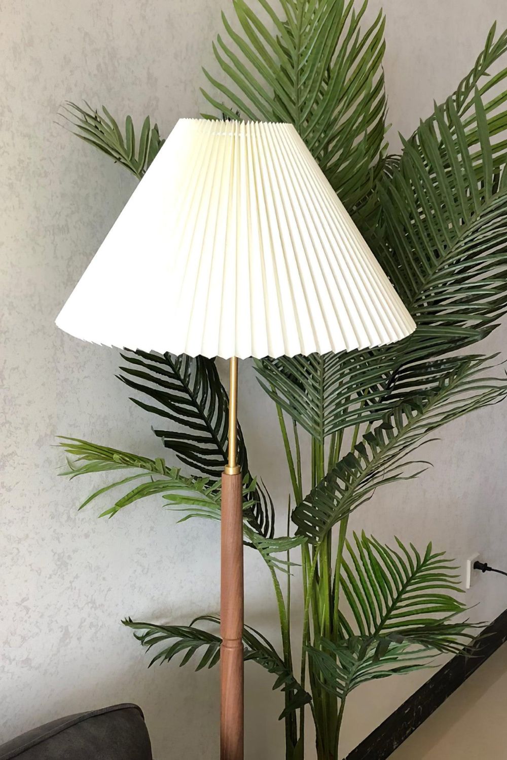 Pleated Floor Lamp - SamuLighting