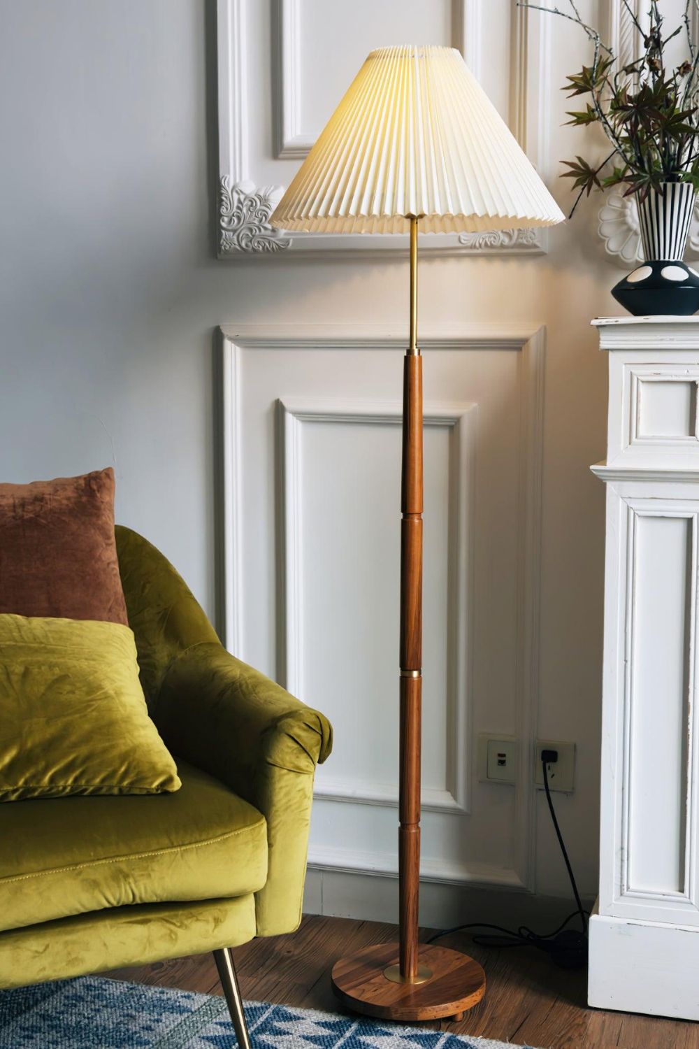 Pleated Floor Lamp - SamuLighting