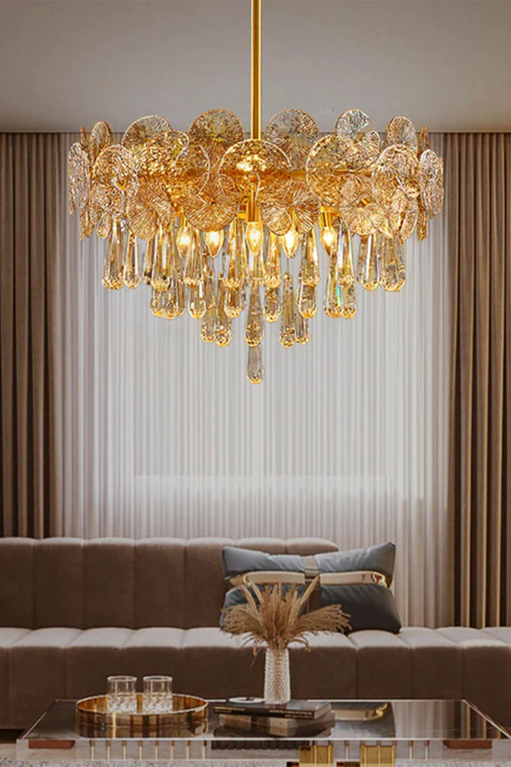 Postmodern Light Luxury Crystal Chandelier