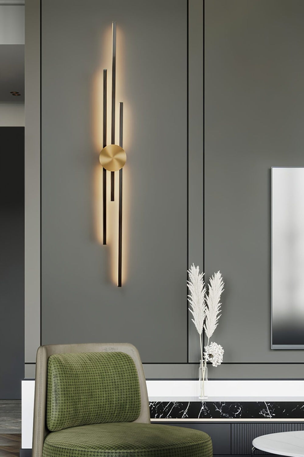 Pris Linear Wall Light