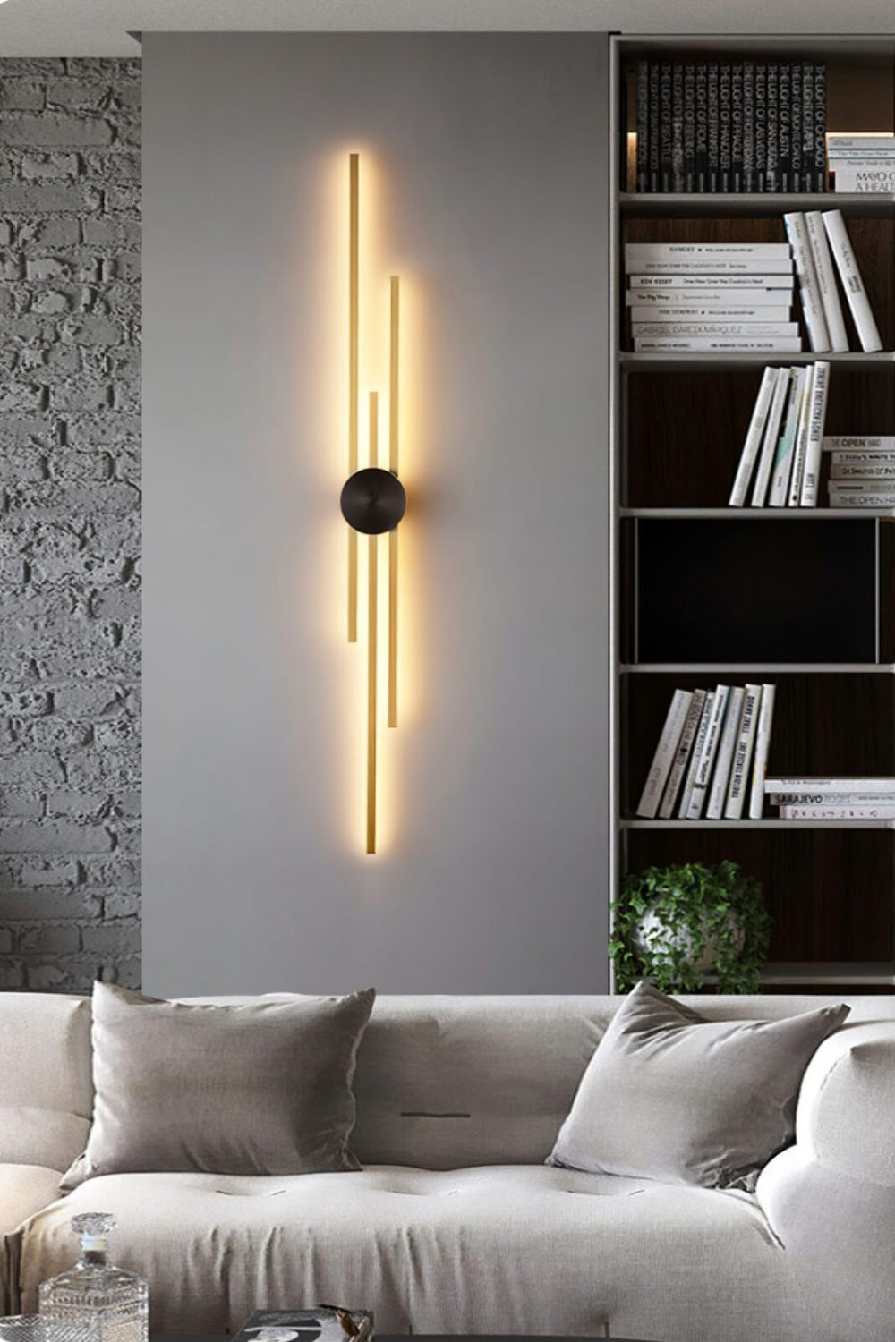 Pris Linear Wall Light