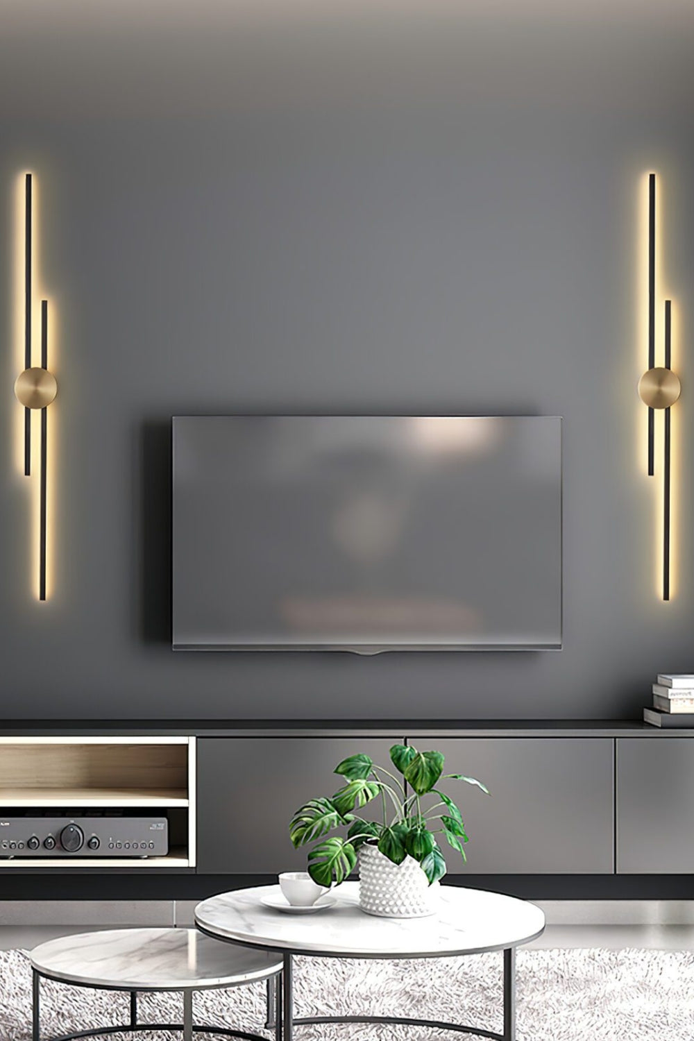 Pris Linear Wall Light