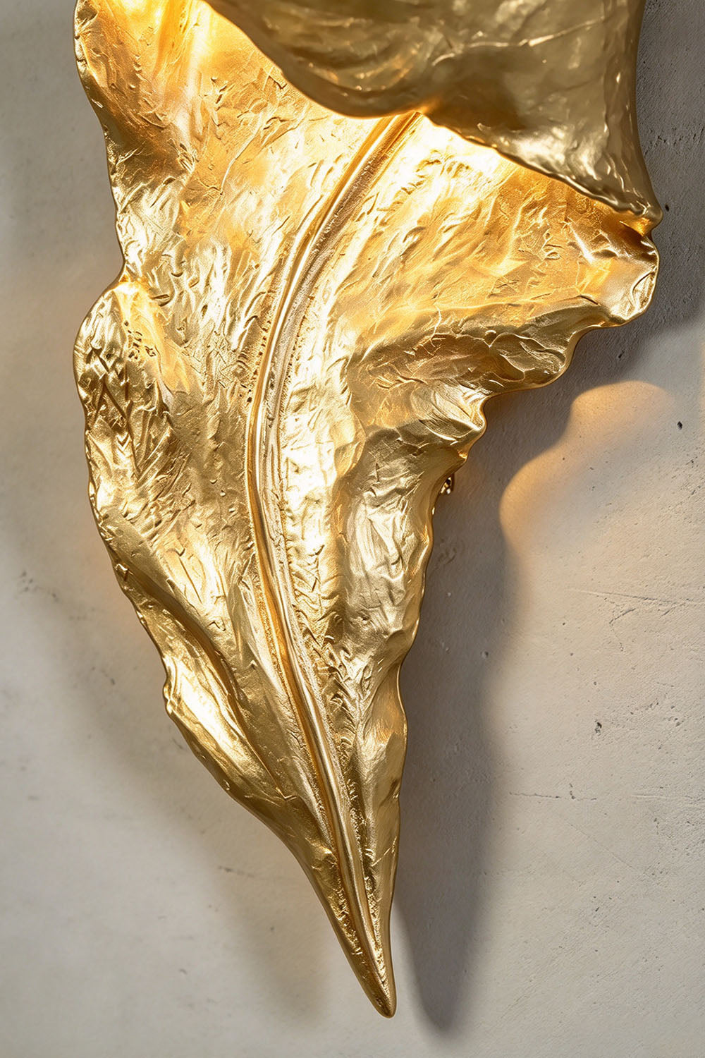 Quintelle Brass Curled Leaf Wall Lamp