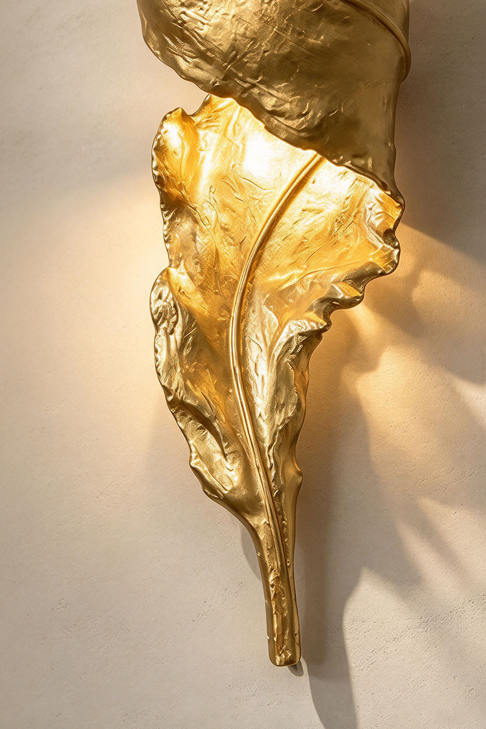 Quintelle Brass Curled Leaf Wall Lamp