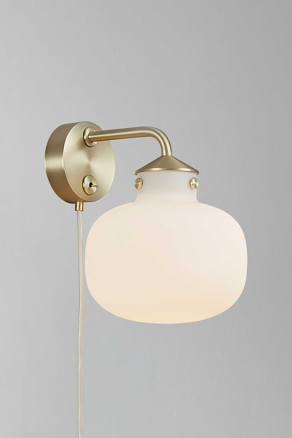 Raito Wall Light