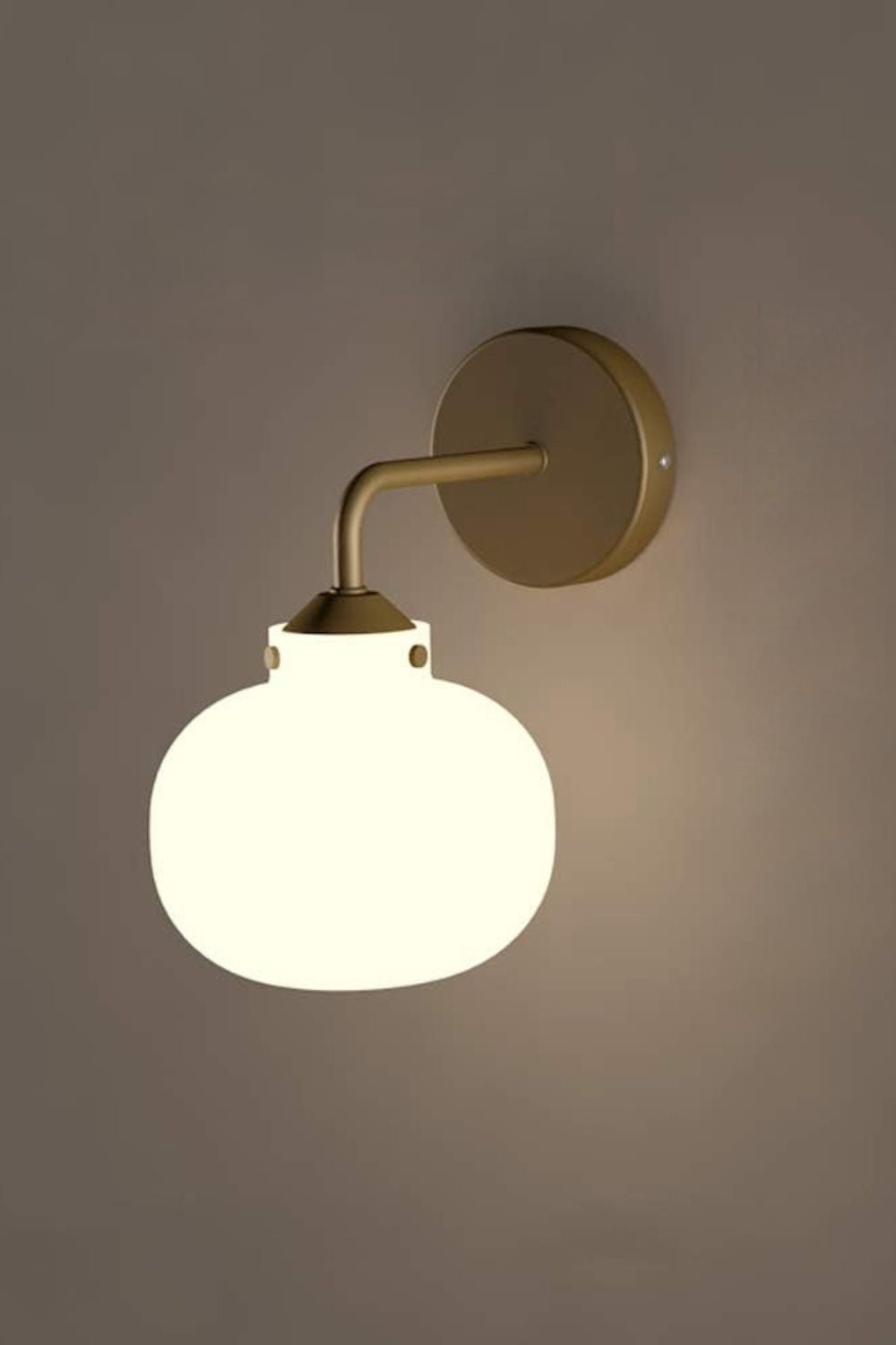 Raito Wall Light