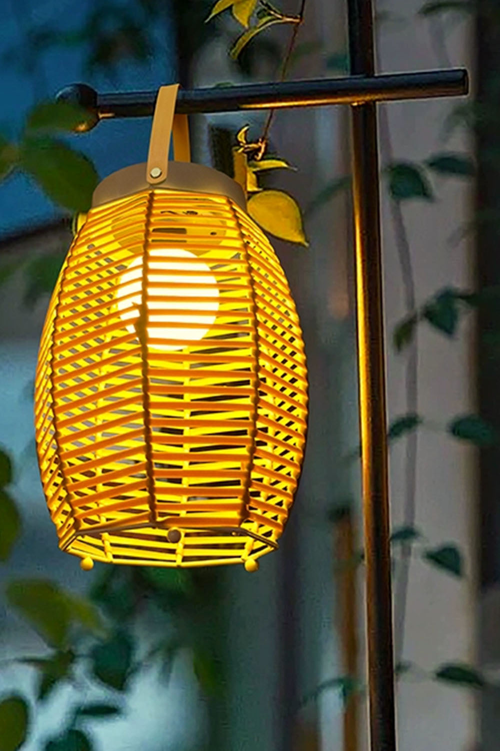 Rattan Lantern Rechargeable Solar Outdoor Table Lamp