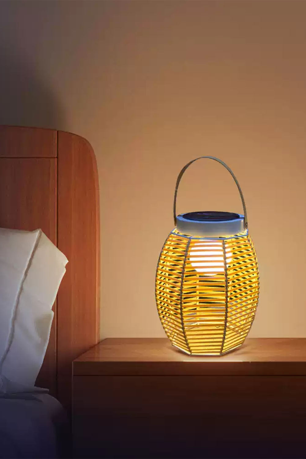 Rattan Lantern Rechargeable Solar Outdoor Table Lamp