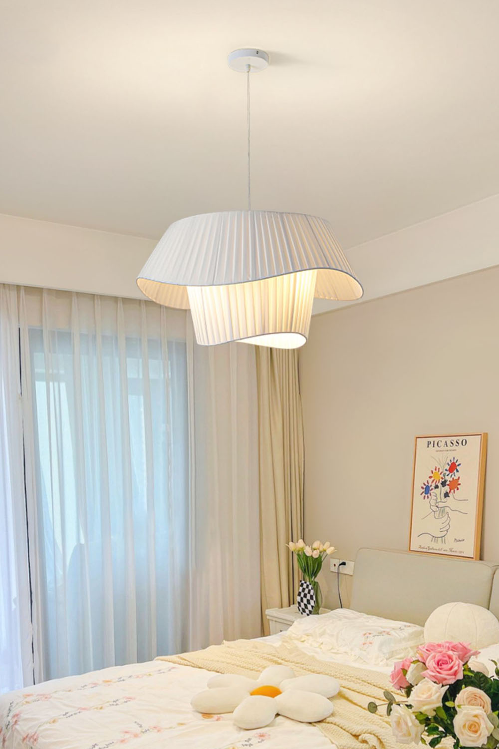 Renée Pendant Lamp
