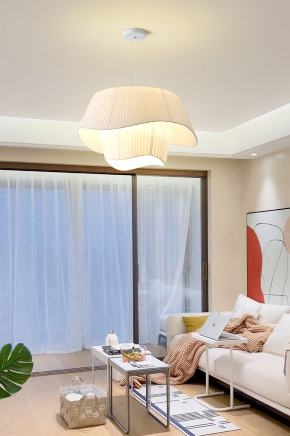 Renée Pendant Lamp